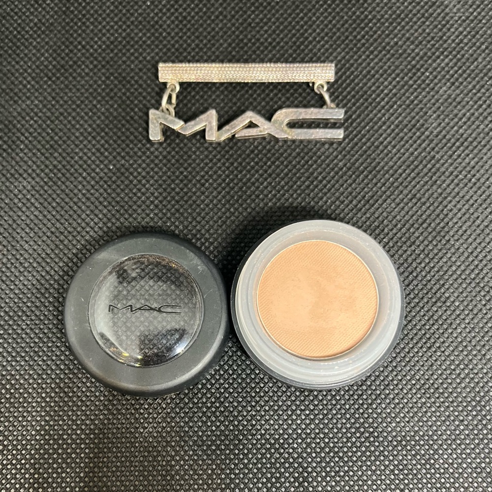 MAC Vintage 90’s Eyeshadow in Color “Wedge” - Great Condition - Collectible!